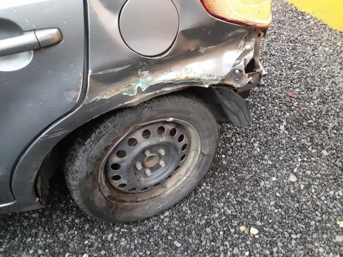 Suzuki SX4 1.5 16V Base,Comfort Sloopvoertuig (2007, Metallic, Grijs)