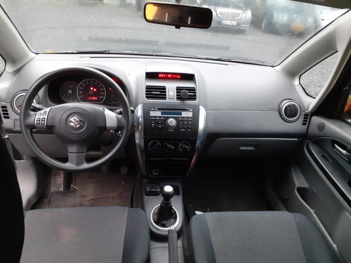 Suzuki SX4 1.5 16V Base,Comfort Sloopvoertuig (2007, Metallic, Grijs)