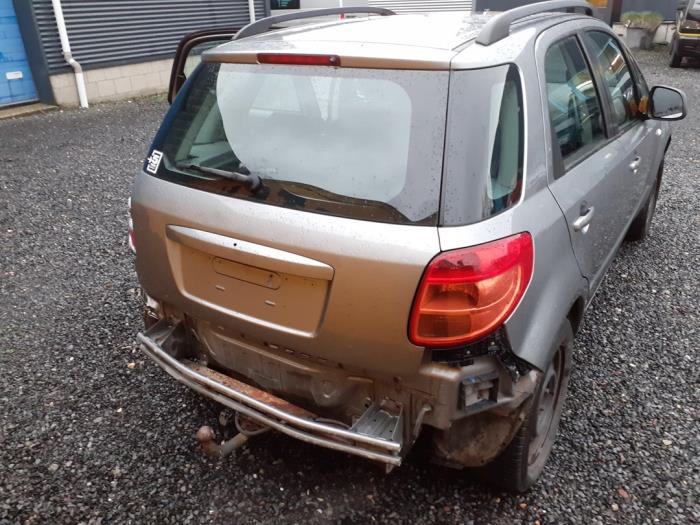 Suzuki SX4 1.5 16V Base,Comfort Sloopvoertuig (2007, Metallic, Grijs)
