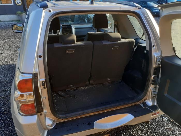 Suzuki Grand Vitara II 1.6 16V Sloopvoertuig (2007, Grijs)