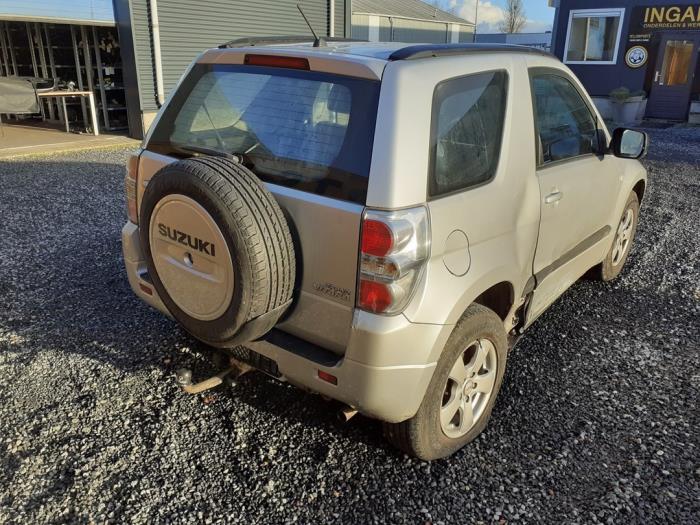 Suzuki Grand Vitara II 1.6 16V Sloopvoertuig (2007, Grijs)