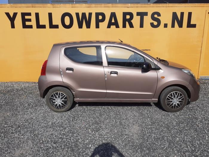 Suzuki Alto 1.0 12V Sloopvoertuig (2011, Bruin)