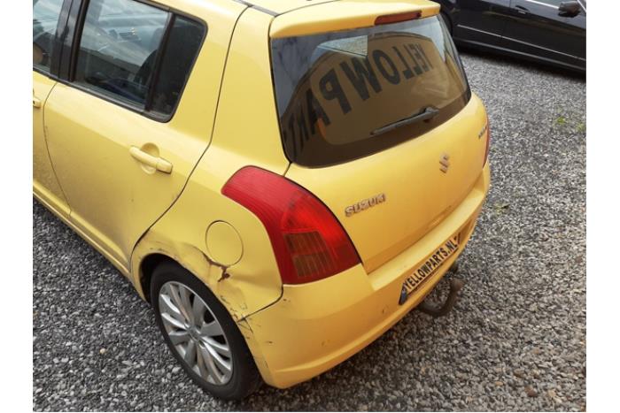 Suzuki Swift 1.3 VVT 16V Sloopvoertuig (2005, Geel)