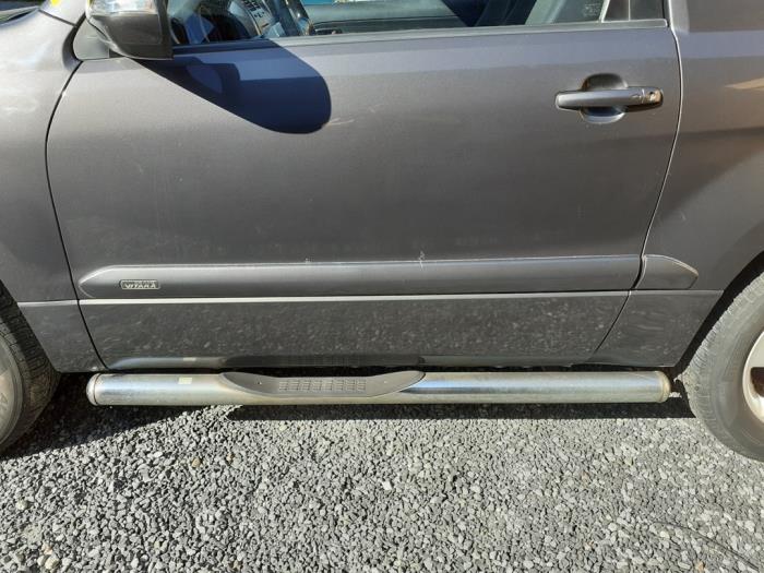 Suzuki Grand Vitara II 2.4 16V Sloopvoertuig (2008, Grijs)