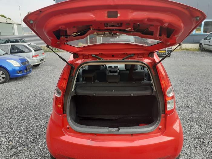 Suzuki Splash 1.0 12V Sloopvoertuig (2009, Rood)