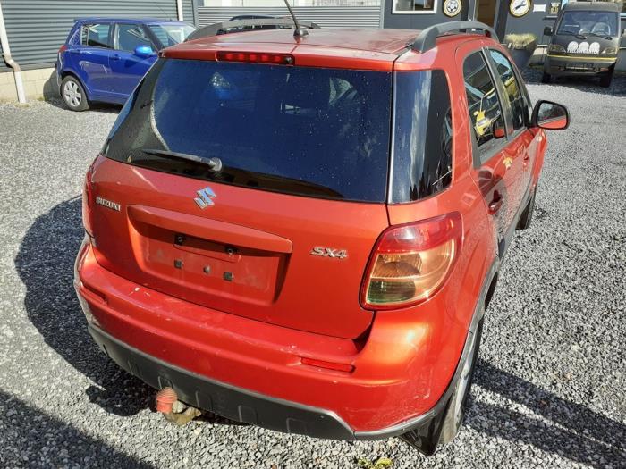 Suzuki SX4 1.6 16V VVT Comfort,Exclusive Autom. Sloopvoertuig (2008, Oranje)
