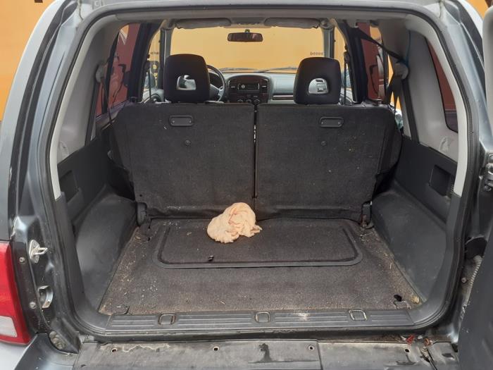 Suzuki Grand Vitara I 2.0 16V Sloopvoertuig (2005, Grijs)