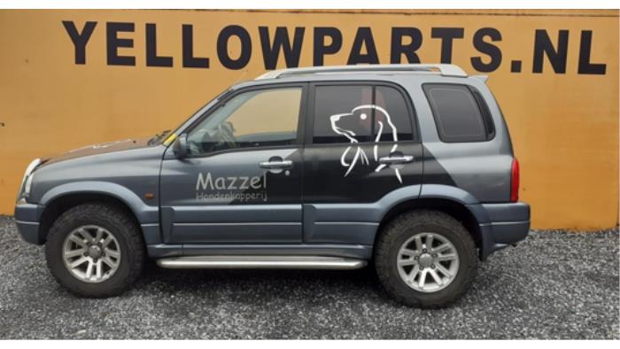 Suzuki Grand Vitara I 2.0 16V Sloopvoertuig (2005, Grijs)