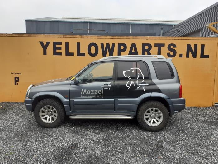 Suzuki Grand Vitara I 2.0 16V Sloopvoertuig (2005, Grijs)