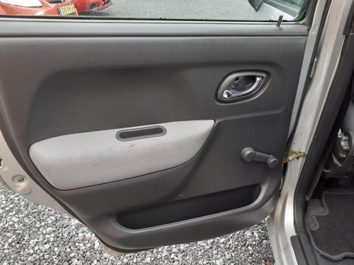 Suzuki Wagon-R+ 1.3 16V Sloopvoertuig (2004, Grijs)