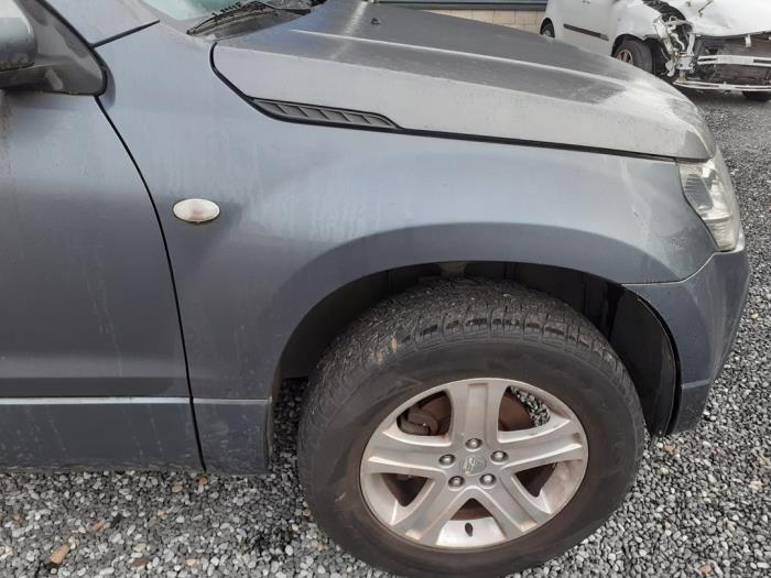 Suzuki Grand Vitara II 2.0 16V Sloopvoertuig (2006, Grijs)