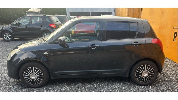 Suzuki Swift 1.3 VVT 16V Sloopvoertuig (2006, Zwart)