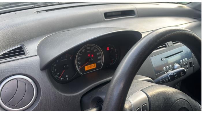 Suzuki Swift 1.3 VVT 16V Sloopvoertuig (2006, Zwart)