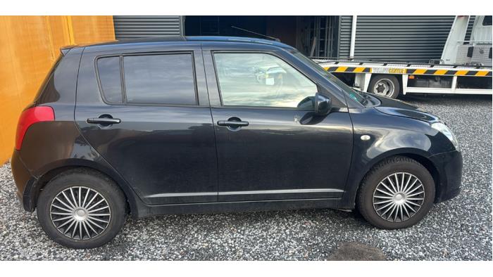 Suzuki Swift 1.3 VVT 16V Sloopvoertuig (2006, Zwart)