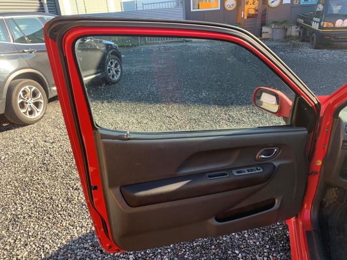 Suzuki Ignis 1.5 16V Sport Sloopvoertuig (2004, Rood)