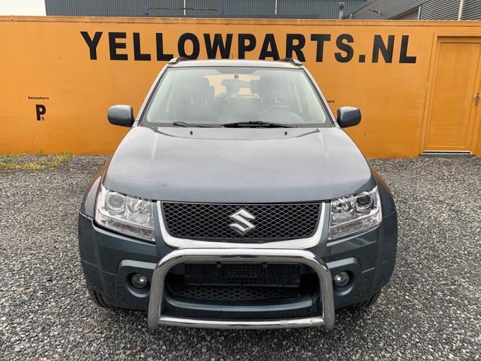 Suzuki Grand Vitara II 2.0 16V  (Sloop)