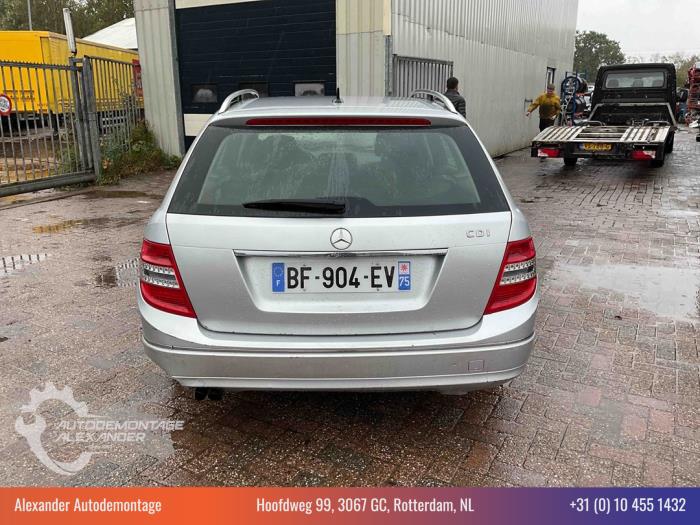 Mercedes C Estate 2.2 C-200 CDI 16V BlueEFFICIENCY Sloopvoertuig (2010, Grijs)