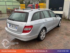 Mercedes C Estate 2.2 C-200 CDI 16V BlueEFFICIENCY Sloopvoertuig (2010, Grijs)