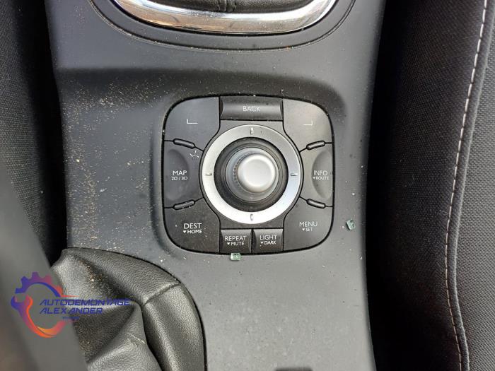 Renault Megane III Grandtour 1.5 dCi 110 Sloopvoertuig (2014, Zwart)