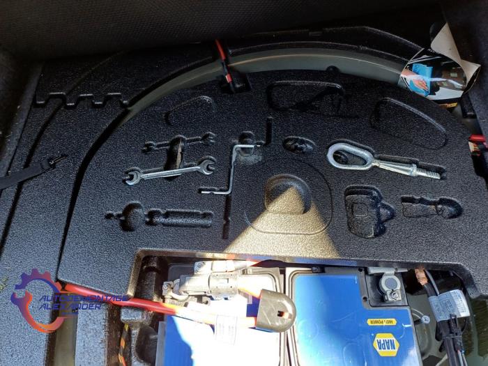 BMW 6 serie 630i 24V Sloopvoertuig (2005, Zwart)