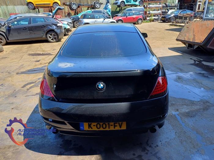 BMW 6 serie 630i 24V Sloopvoertuig (2005, Zwart)