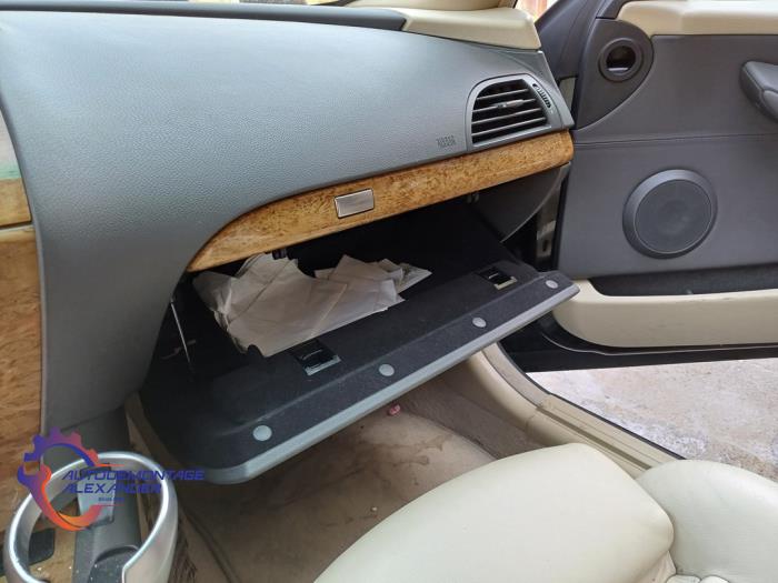 BMW 6 serie 630i 24V Sloopvoertuig (2005, Zwart)