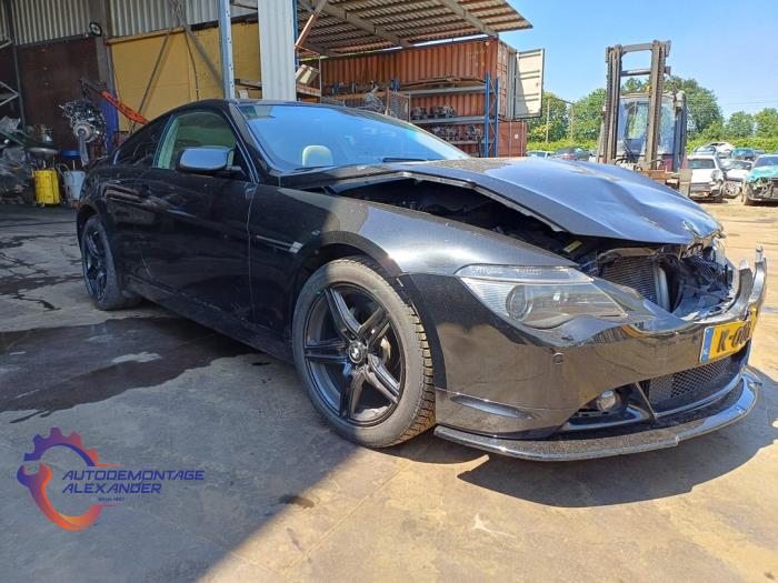 BMW 6 serie 630i 24V Sloopvoertuig (2005, Zwart)