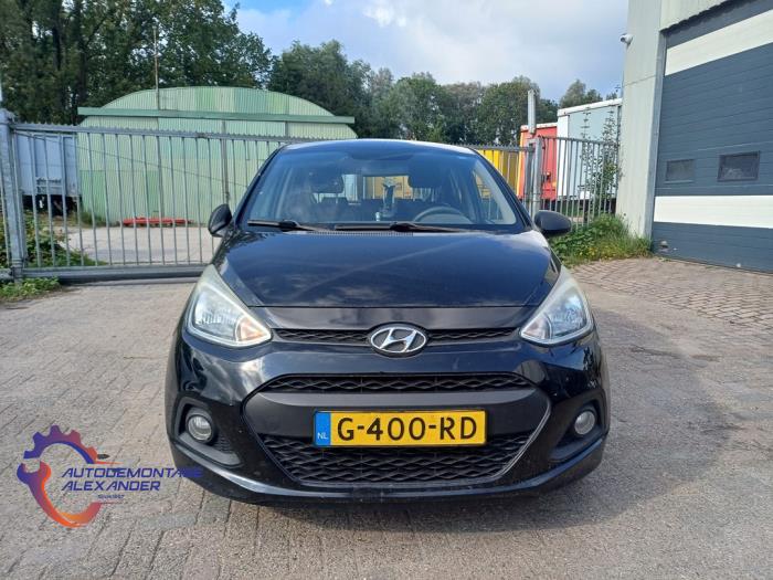Hyundai i10 1.0 12V Sloopvoertuig (2014, Zwart)