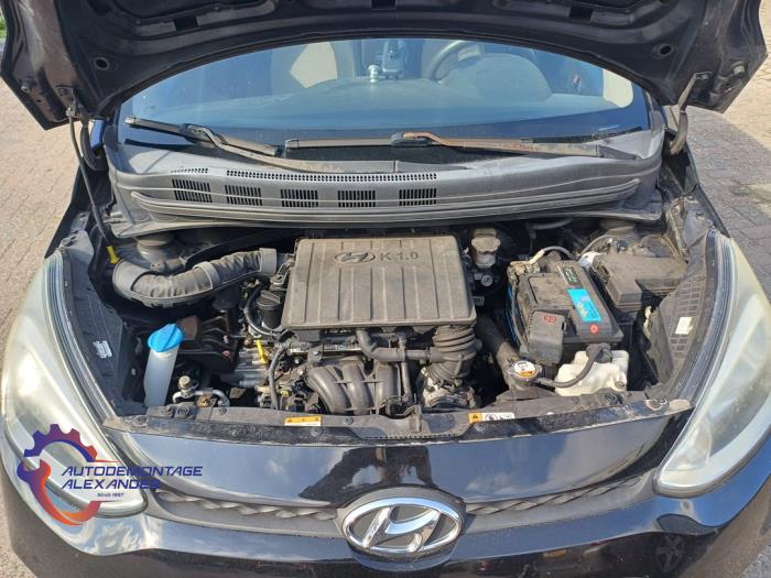 Hyundai i10 1.0 12V Sloopvoertuig (2014, Zwart)