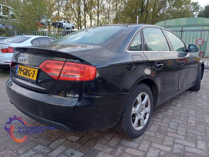 Audi A4 1.8 TFSI 16V Sloopvoertuig (2008, Zwart)
