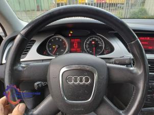 Audi A4 1.8 TFSI 16V Sloopvoertuig (2008, Zwart)