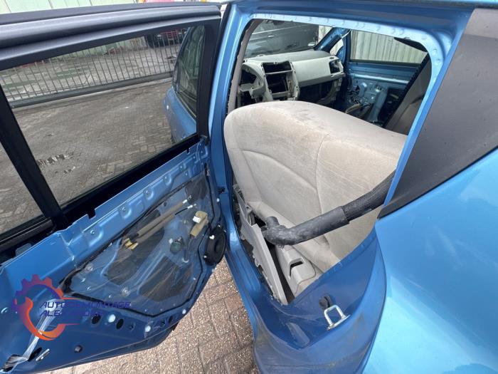 Nissan Leaf Leaf Sloopvoertuig (2011, Blauw)