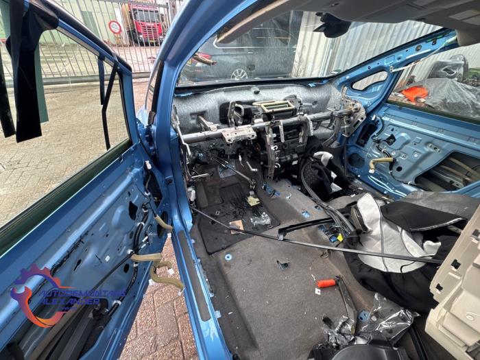 Nissan Leaf Leaf Sloopvoertuig (2011, Blauw)