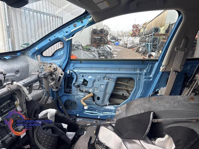 Nissan Leaf Leaf Sloopvoertuig (2011, Blauw)