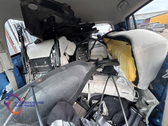 Nissan Leaf Leaf Sloopvoertuig (2011, Blauw)