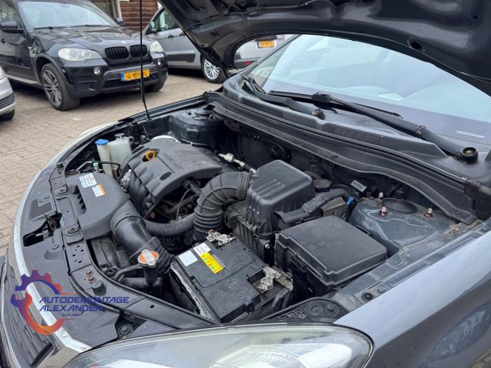 Kia Cee'd Sporty Wagon 1.4 16V Sloopvoertuig (2010, Donker, Zilvergrijs)