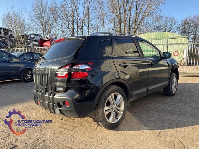 Nissan Qashqai 1.5 dCi DPF Sloopvoertuig (2011, Metallic, Zwart)