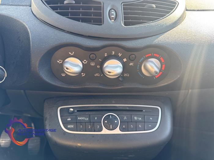 Renault Twingo II 1.2 16V Sloopvoertuig (2011, Wit)