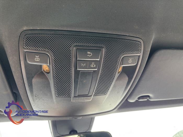 Mercedes A 1.6 A-180 16V Sloopvoertuig (2015, Zwart)