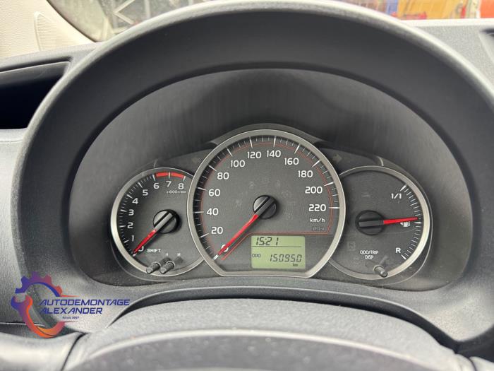 Toyota Yaris III 1.0 12V VVT-i Sloopvoertuig (2013, Wit)