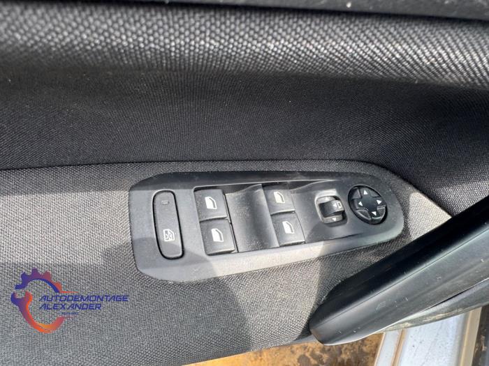 Peugeot 308 1.6 BlueHDi 100 Sloopvoertuig (2016, Grijs)