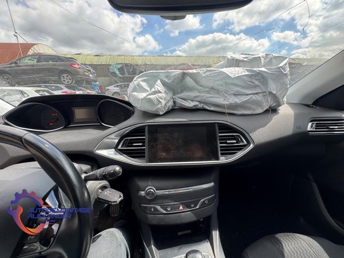 Peugeot 308 1.6 BlueHDi 100 Sloopvoertuig (2016, Grijs)