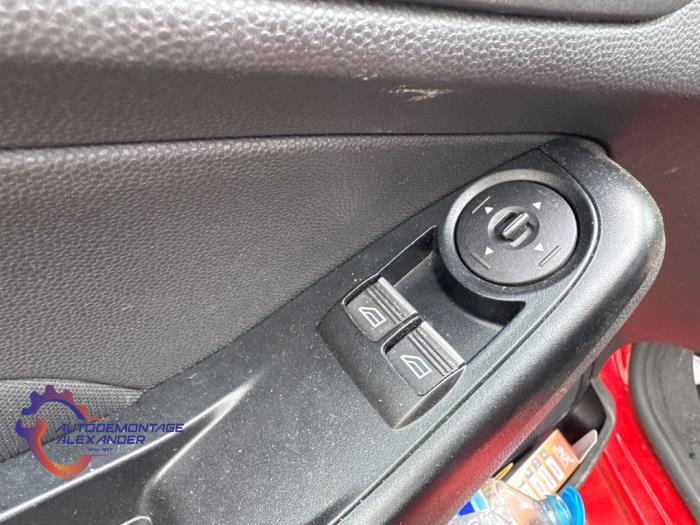 Ford Fiesta 6 1.0 SCI 12V 80 Sloopvoertuig (2015, Rood)