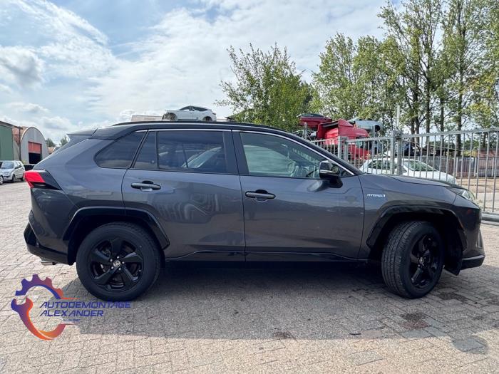 Toyota RAV4 2.5 Hybrid 16V AWD Sloopvoertuig (2019, Grijs)
