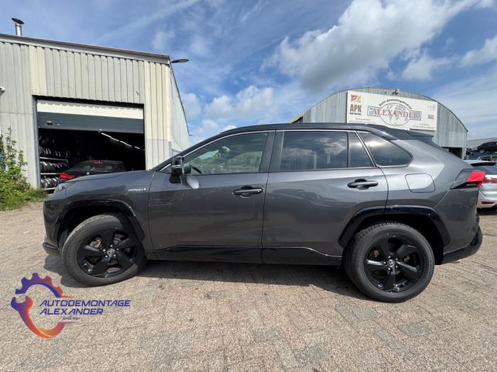 Toyota RAV4 2.5 Hybrid 16V AWD Sloopvoertuig (2019, Grijs)