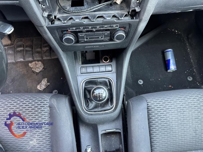 Volkswagen Golf VI 1.6 TDI 16V Sloopvoertuig (2011, Zwart)