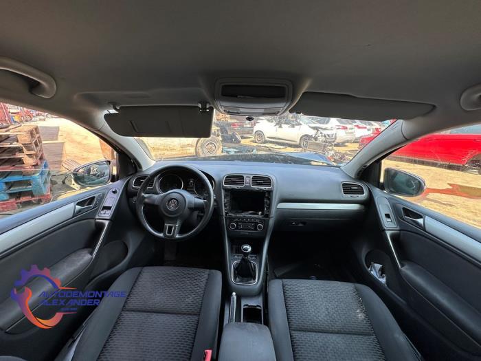 Volkswagen Golf VI 1.6 TDI 16V Sloopvoertuig (2011, Zwart)