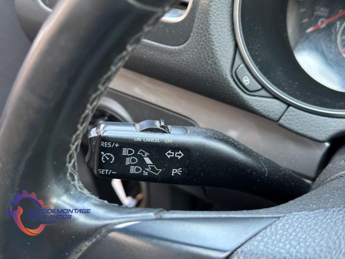 Volkswagen Golf VI 1.6 TDI 16V Sloopvoertuig (2011, Zwart)