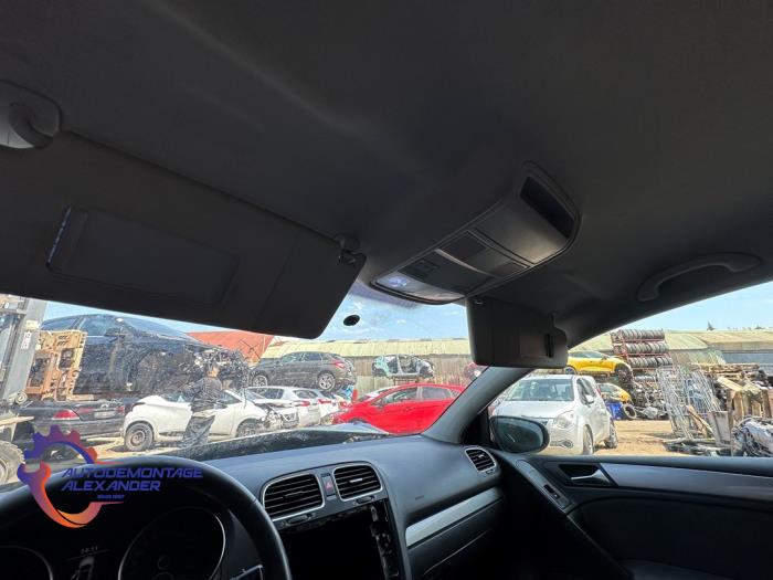 Volkswagen Golf VI 1.6 TDI 16V Sloopvoertuig (2011, Zwart)