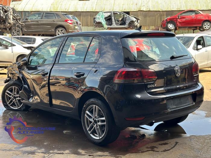 Volkswagen Golf VI 1.6 TDI 16V Sloopvoertuig (2011, Zwart)